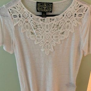 Top w/ lace